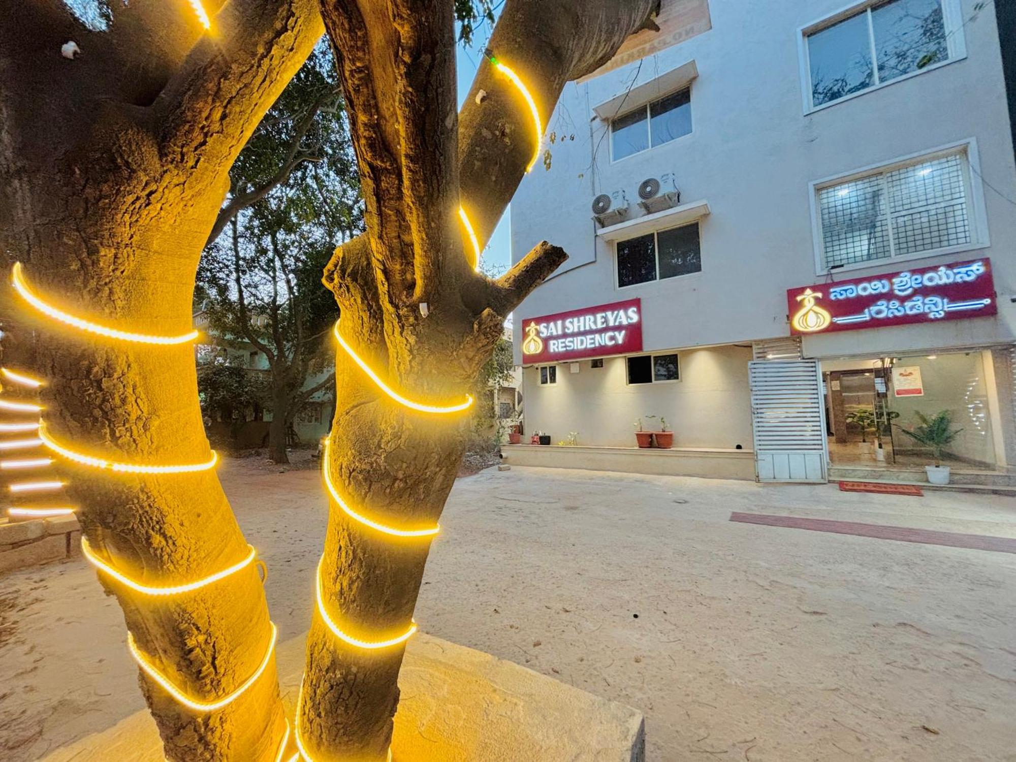 Dod Jala Sai Shreyas Residency, Best Hotel Near Bangalore Airport מראה חיצוני תמונה